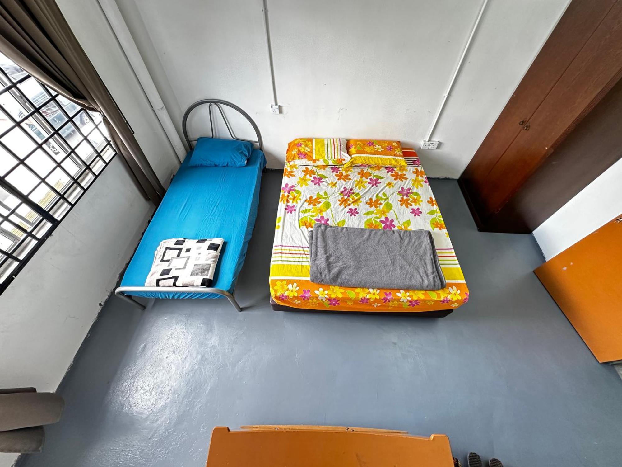 Jiaxin Dormitory - Puteri Wangsa 家馨旅舍 Ulu Tiram Esterno foto