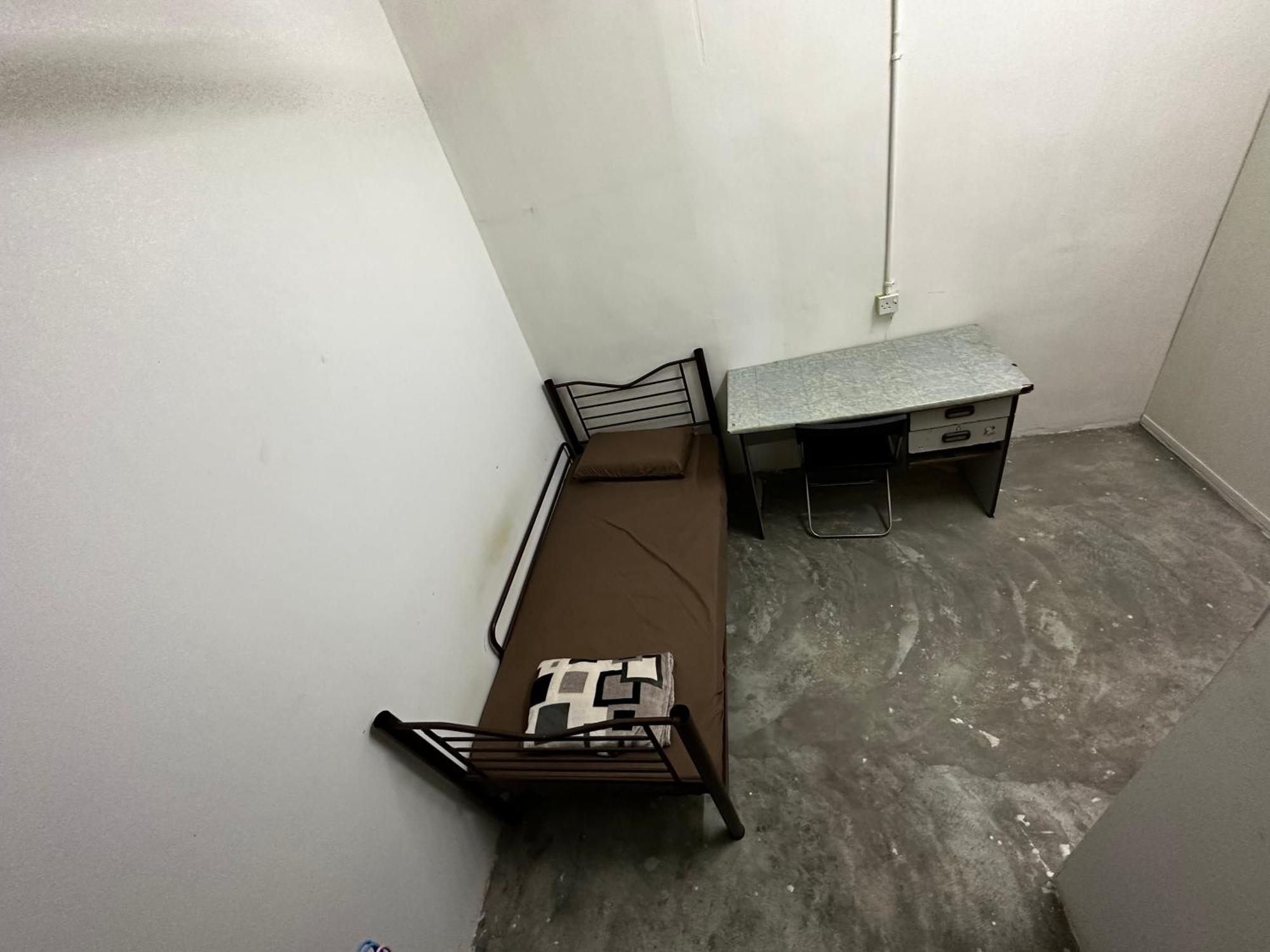 Jiaxin Dormitory - Puteri Wangsa 家馨旅舍 Ulu Tiram Esterno foto