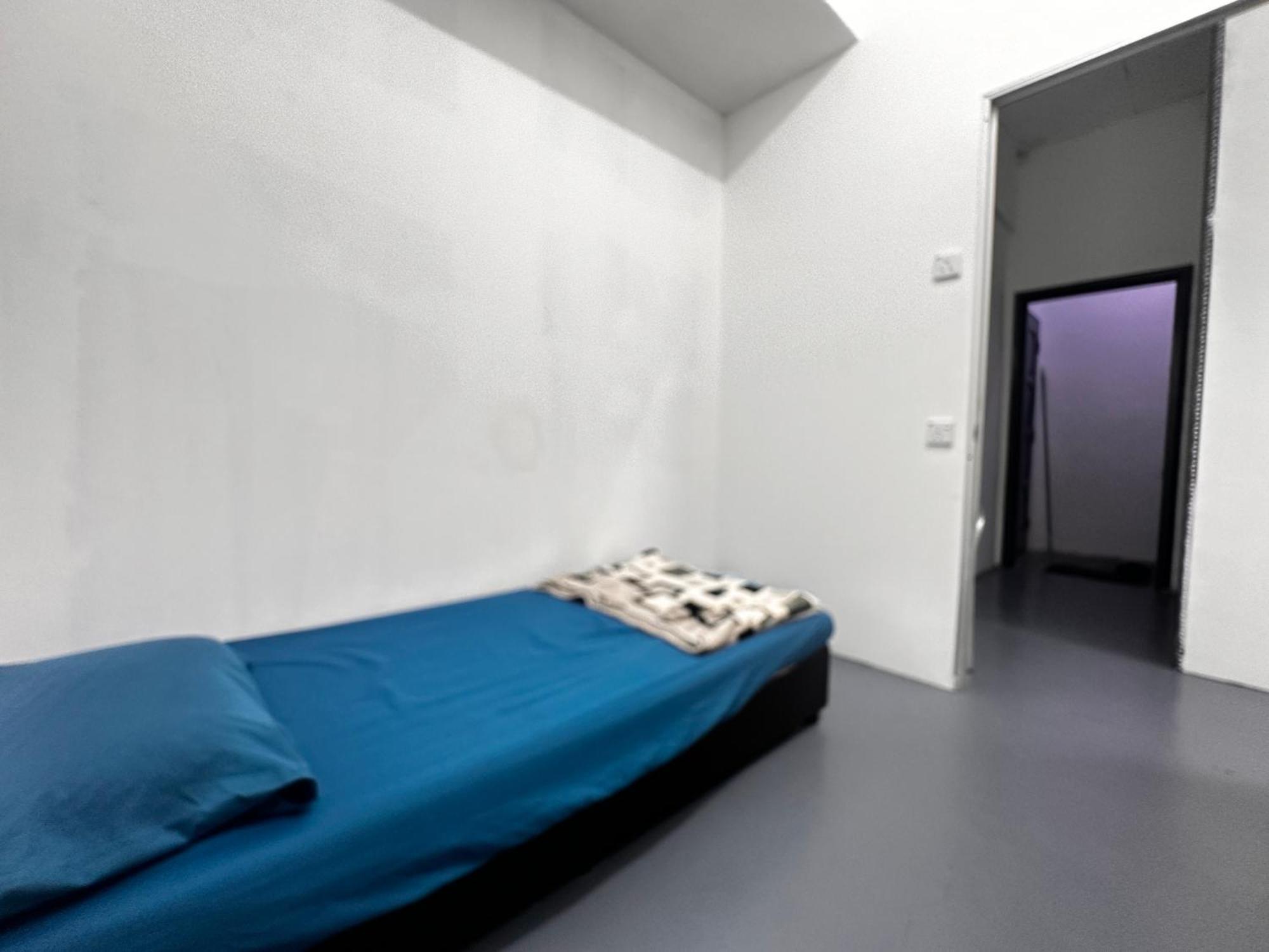Jiaxin Dormitory - Puteri Wangsa 家馨旅舍 Ulu Tiram Esterno foto